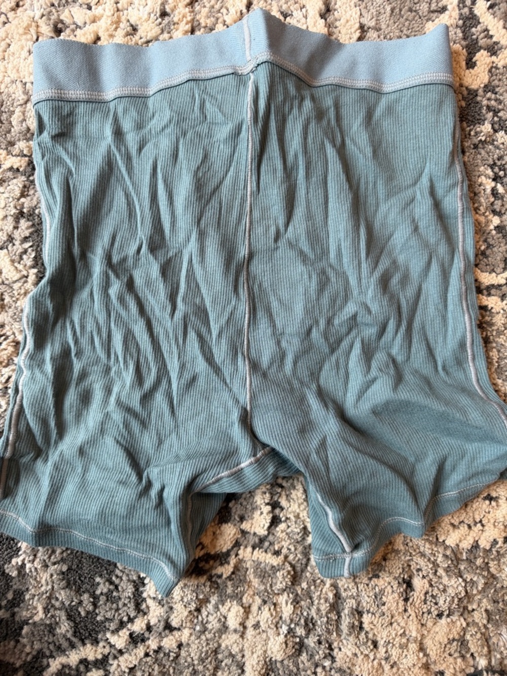 SKIMS Ribber Boxer Short - Picture 3 of 3